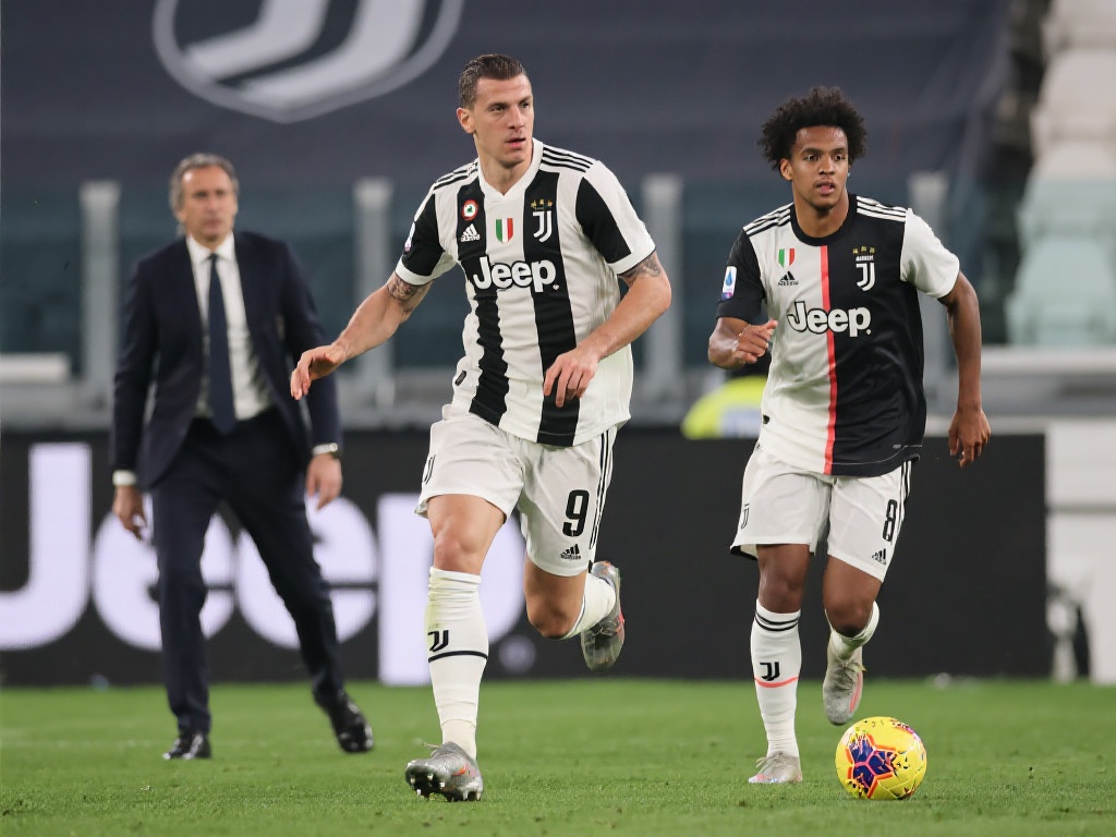 与足协杯冠 与足协杯冠